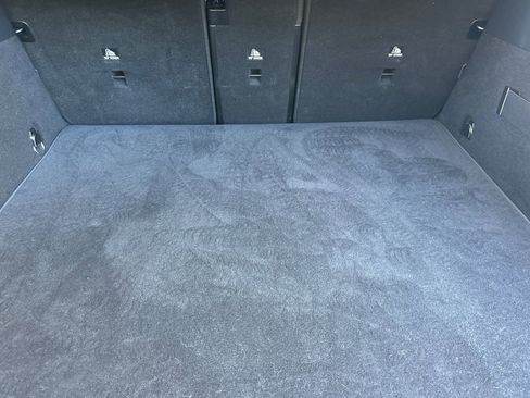 Certified 2026 Mercedes-Benz GLC 300 image 28