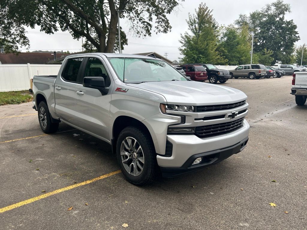 Used 2021 Chevrolet Silverado 1500 RST AWD/4WD image 4