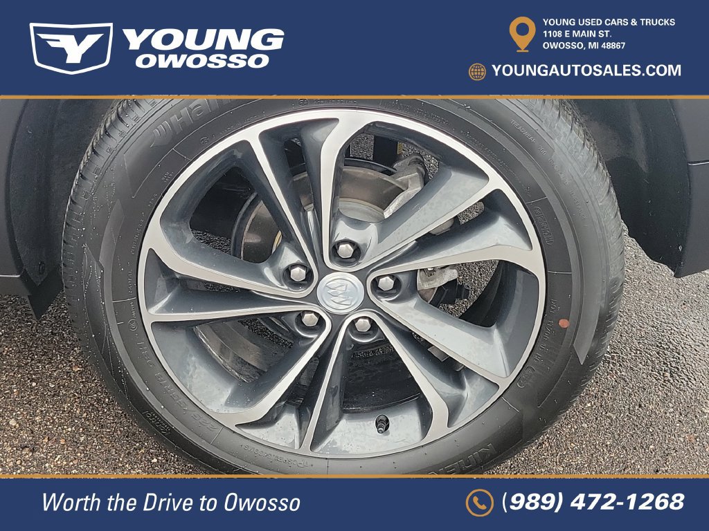 Used 2023 Buick Encore GX Select AWD/4WD image 6