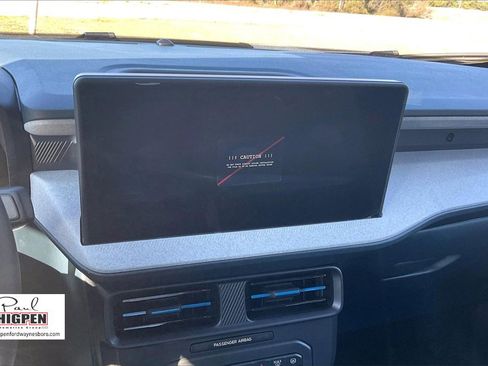 New 2025 Ford Maverick XLT w/ XLT Luxury Package image 22