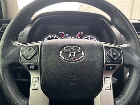Used 2021 Toyota 4Runner Limited image 26
