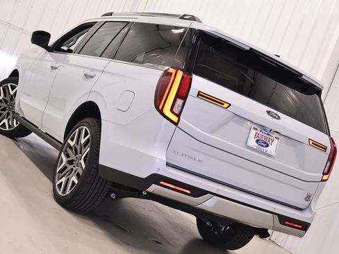 New 2026 Ford Expedition Platinum AWD/4WD image 45