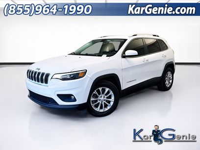 Used 2019 Jeep Cherokee Latitude w/ Popular Appearance Group