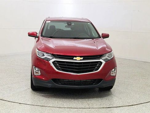 Used 2019 Chevrolet Equinox LT w/ Driver Convenience Package FWD image 2