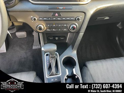 Used 2020 Kia Sportage LX FWD image 20
