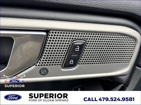 Used 2024 Ford Explorer ST-Line w/ Class IV Trailer Tow Package RWD image 24