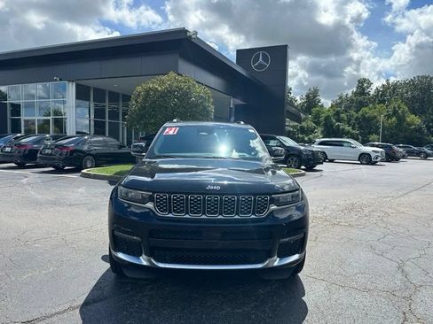 Used 2021 Jeep Grand Cherokee L Summit w/ Advanced Protech Group IV AWD/4WD image 3