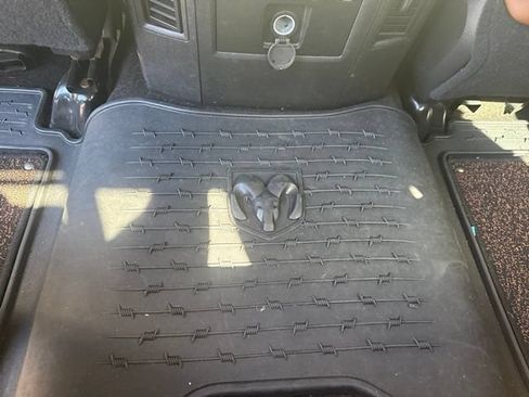 Used 2015 RAM 1500 Laramie Longhorn w/ Convenience Group AWD/4WD image 21