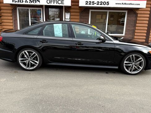 Used 2016 Audi S6 Prestige w/ Prestige Package image 2