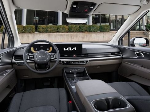 New 2026 Kia Carnival LX FWD image 15