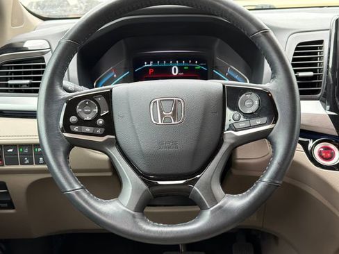 Used 2020 Honda Odyssey Elite image 13