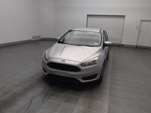 Used 2016 Ford Focus SE image 15