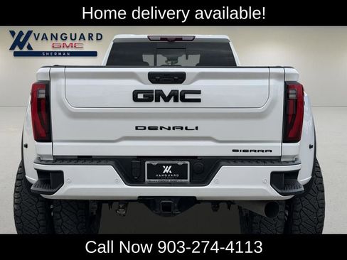 Used 2024 GMC Sierra 3500 Denali Ultimate image 8