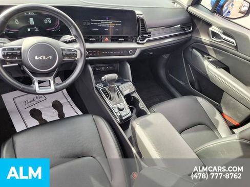 Used 2024 Kia Sportage EX image 7