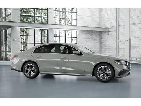 New 2026 Mercedes-Benz E 350 4MATIC Sedan image 14