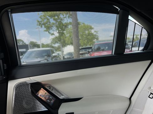 Used 2023 BMW 740i RWD image 42