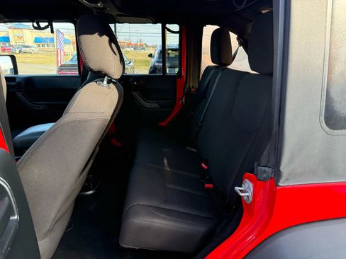 Used 2016 Jeep Wrangler Unlimited Sport image 20