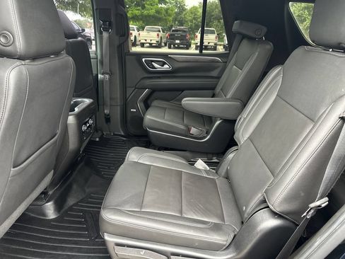 Used 2022 Chevrolet Tahoe LT w/ LT Signature Plus Package AWD/4WD image 37