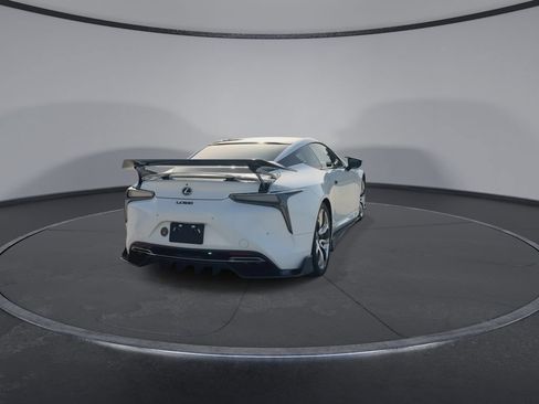 Used 2018 Lexus LC 500 Coupe w/ Performance Package RWD image 8