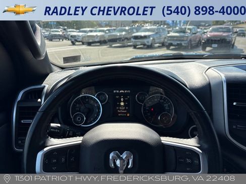 Used 2023 RAM 1500 Big Horn AWD/4WD image 6