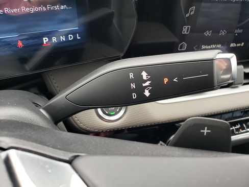 New 2026 Chevrolet Equinox LT image 20