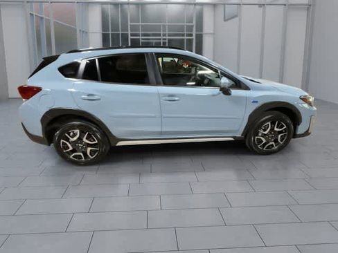 Used 2023 Subaru Crosstrek Hybrid w/ Moonroof Package w/Navigation image 9