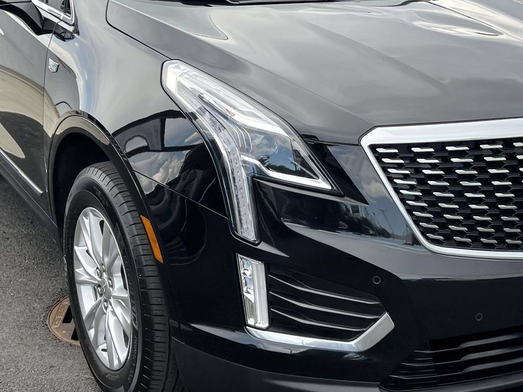 Used 2023 Cadillac XT5 Luxury AWD/4WD image 12