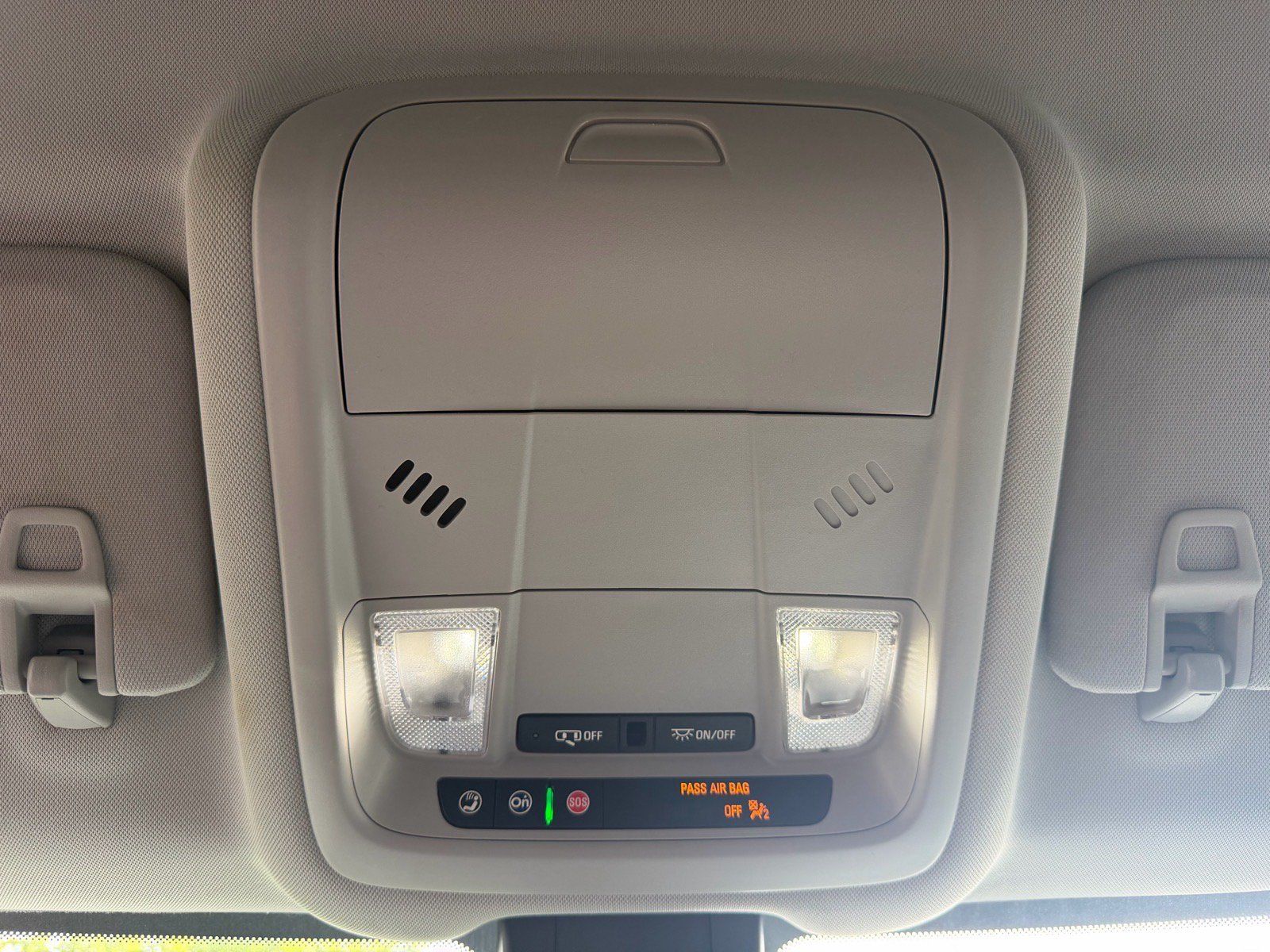 Used 2024 GMC Terrain SLE AWD/4WD image 47