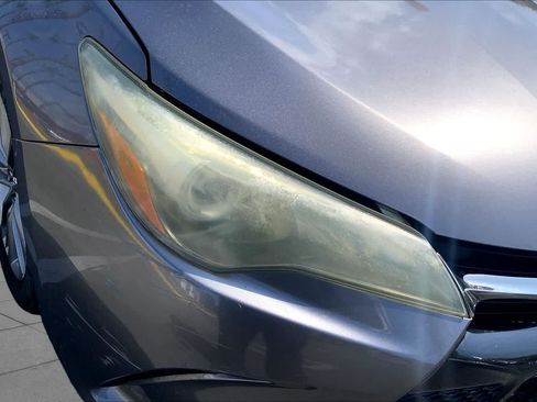 Used 2016 Toyota Camry SE FWD image 27