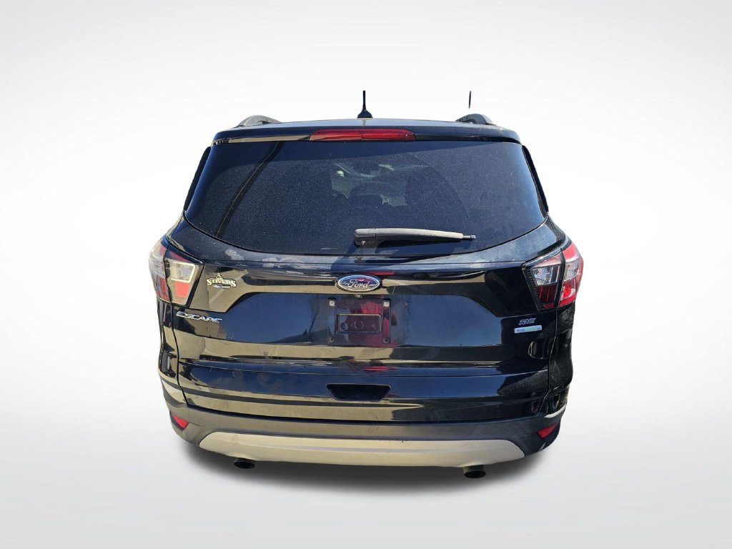 Used 2018 Ford Escape SE w/ SE Sync 3 Package FWD image 14
