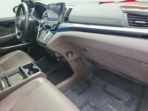 Used 2022 Honda Odyssey Elite image 25