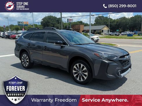 Used 2025 Subaru Outback Limited AWD/4WD image 9