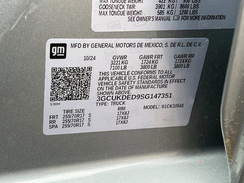 Used 2025 Chevrolet Silverado 1500 LT image 29