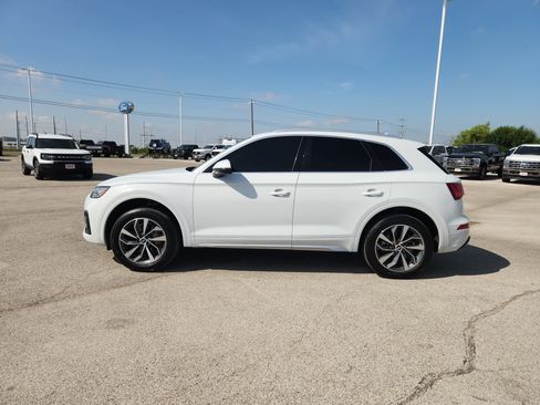 Used 2021 Audi Q5 2.0T Premium Plus w/ Premium Plus Package AWD/4WD image 4