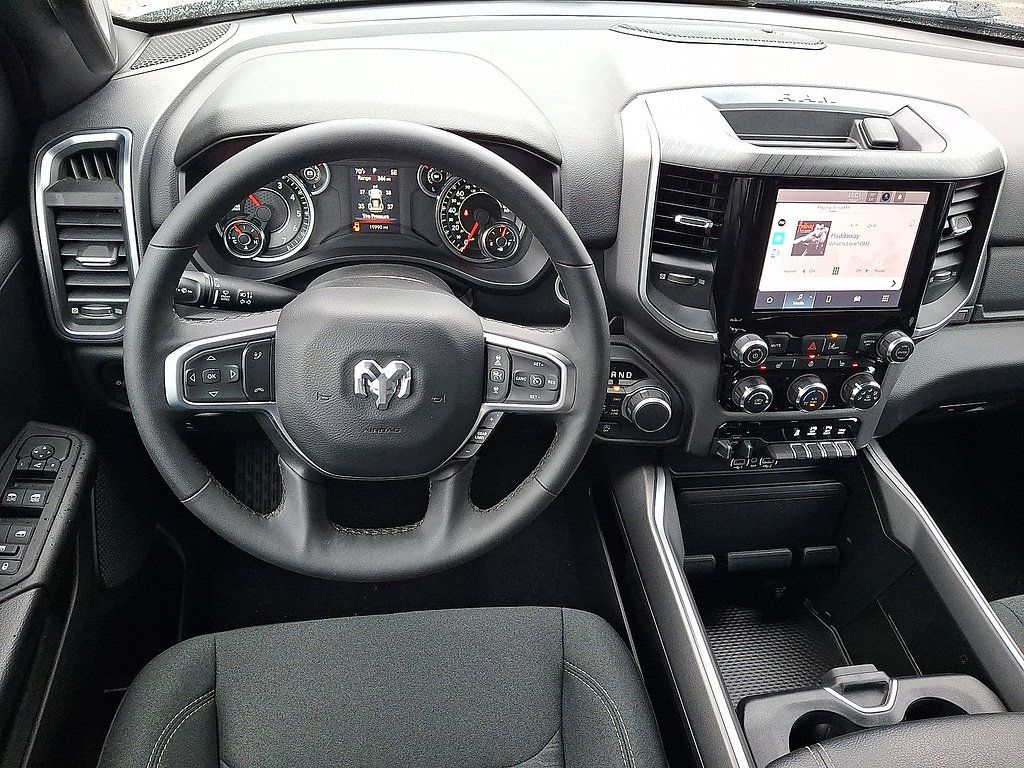 Used 2025 RAM 1500 Big Horn AWD/4WD image 50
