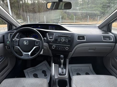 Used 2014 Honda Civic LX image 16