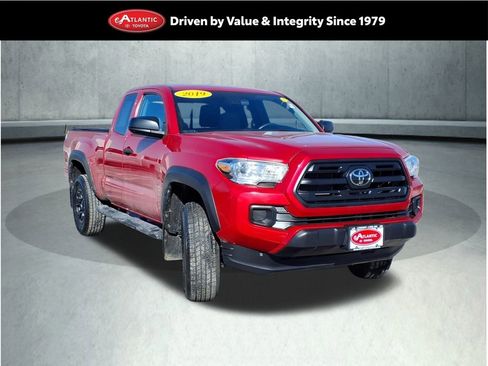 Certified 2019 Toyota Tacoma SR image 1