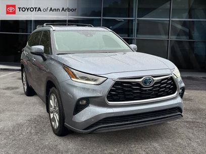 Certified 2022 Toyota Highlander Limited