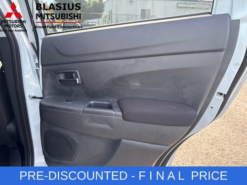Used 2025 Mitsubishi Outlander Sport ES AWD/4WD image 42