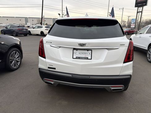 Used 2022 Cadillac XT5 Premium Luxury w/ LPO, Radiant Package image 7