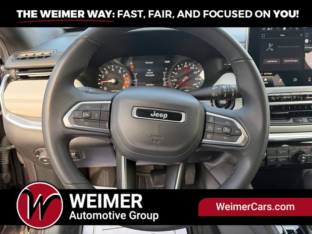 Used 2024 Jeep Compass Limited AWD/4WD image 30