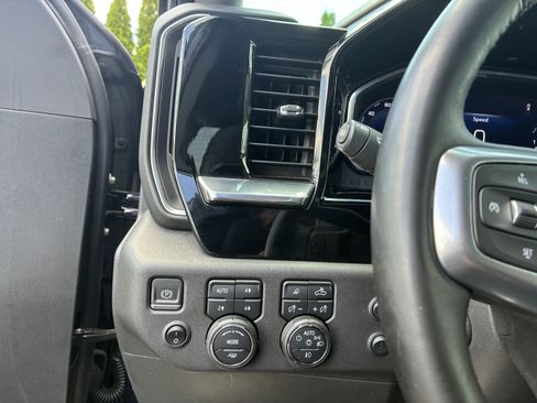 Used 2024 Chevrolet Silverado 1500 LTZ w/ Z71 Off-Road Package AWD/4WD image 30
