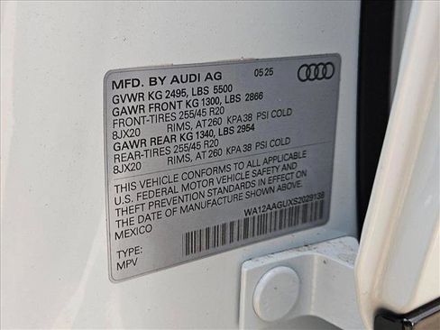 New 2025 Audi Q5 Premium Plus w/ Premium Plus image 17