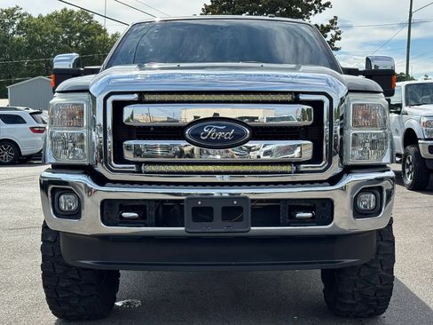 Used 2015 Ford F250 Lariat w/ Chrome Package AWD/4WD image 9