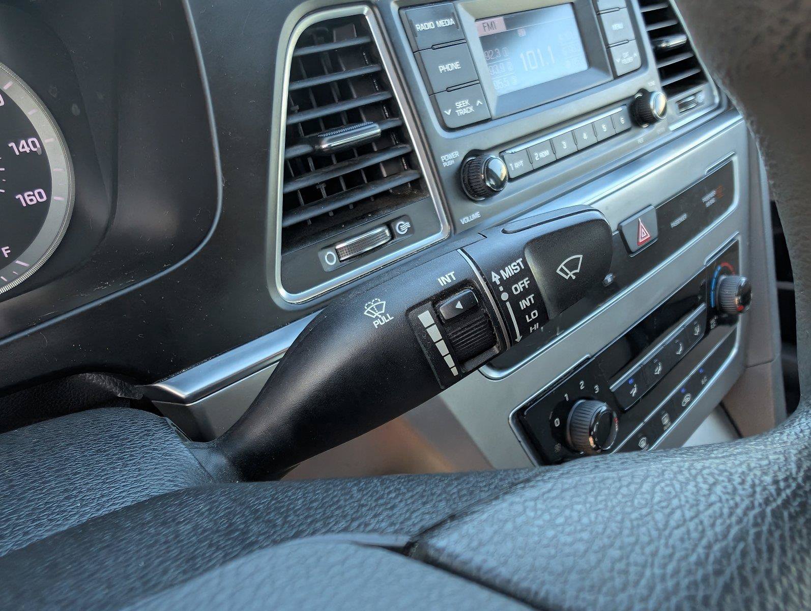 Used 2016 Hyundai Sonata SE FWD image 22