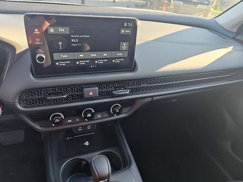 Used 2026 Honda HR-V LX image 9