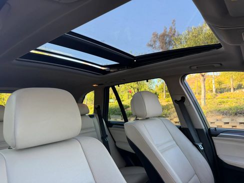 Used 2012 BMW X5 xDrive35i AWD/4WD image 30