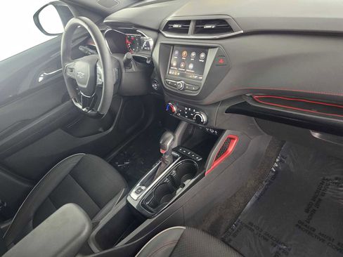 Used 2023 Chevrolet TrailBlazer RS image 11