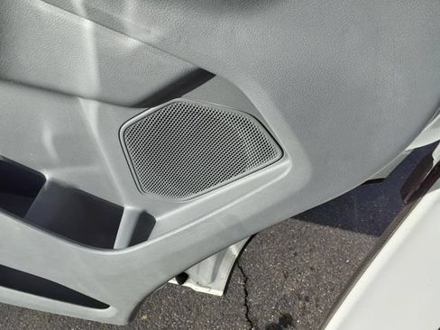 Used 2019 Ford Transit 150 XLT RWD image 26