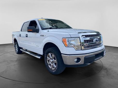 Used 2014 Ford F150 XLT w/ Equipment Group 302A Luxury AWD/4WD image 3
